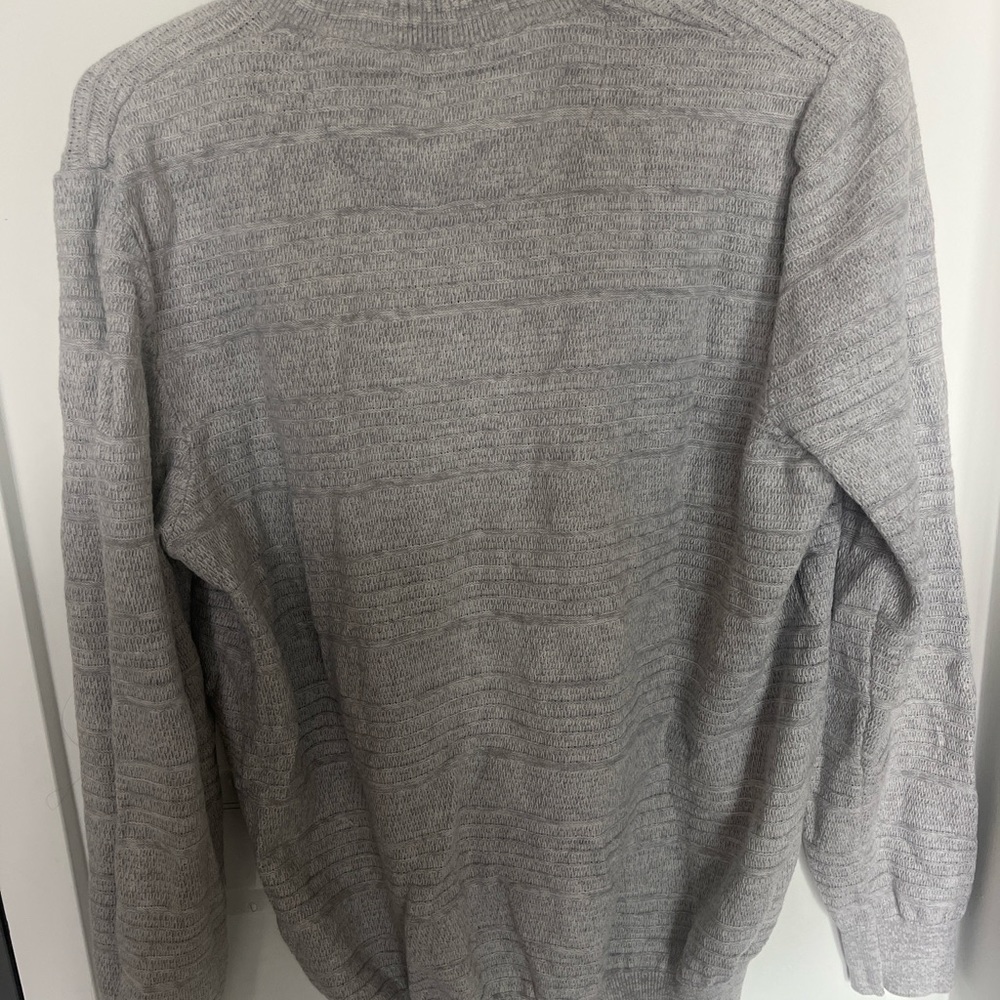 Gray Crewneck Sweater with Soft Texture
